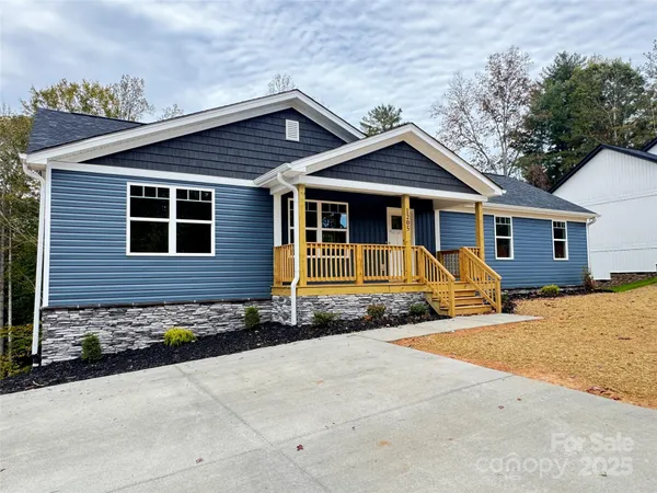 $415,000 | 1205 Summerhill Street, Lenoir, NC 28645