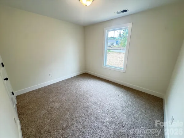 $400,000 | 1205 Summerhill Street, Lenoir, NC 28645