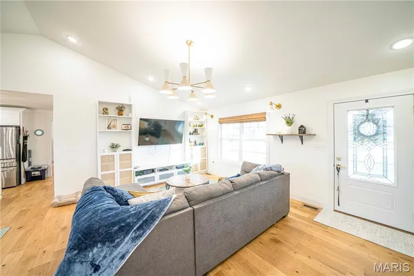 $469,900 | 236 Haydens Trail, Jackson, MO 63755