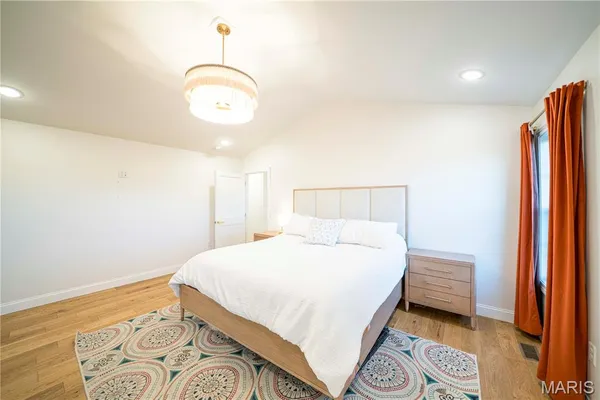 $469,900 | 236 Haydens Trail, Jackson, MO 63755