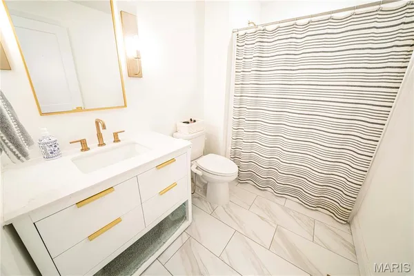 $469,900 | 236 Haydens Trail, Jackson, MO 63755