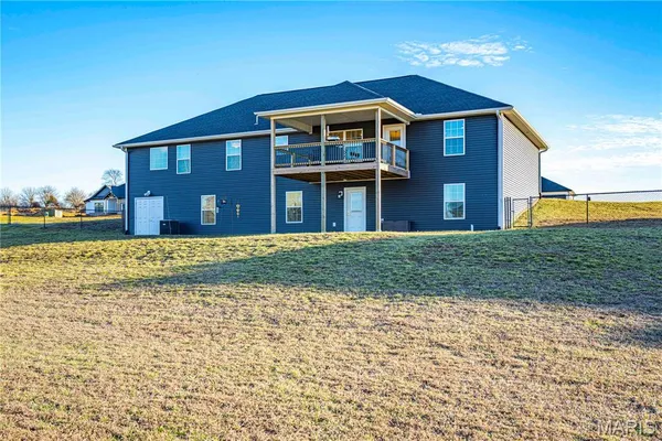 $469,900 | 236 Haydens Trail, Jackson, MO 63755