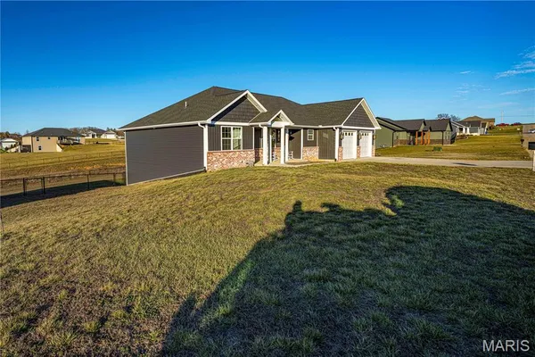 $469,900 | 236 Haydens Trail, Jackson, MO 63755