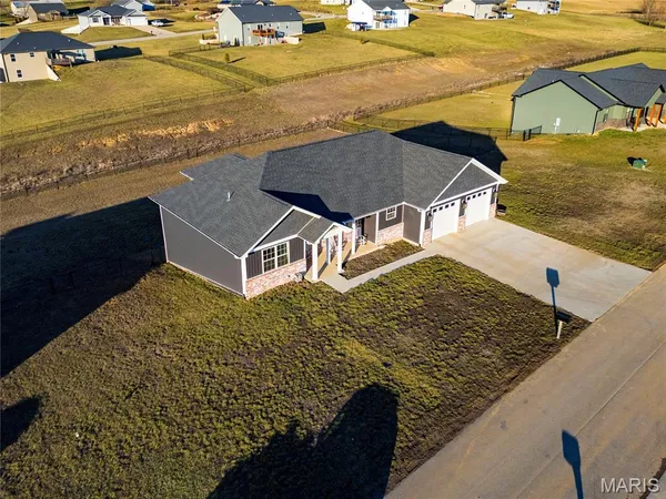 $469,900 | 236 Haydens Trail, Jackson, MO 63755