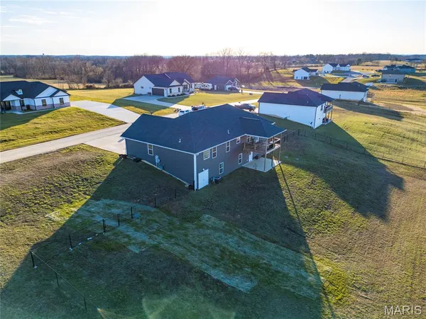 $469,900 | 236 Haydens Trail, Jackson, MO 63755