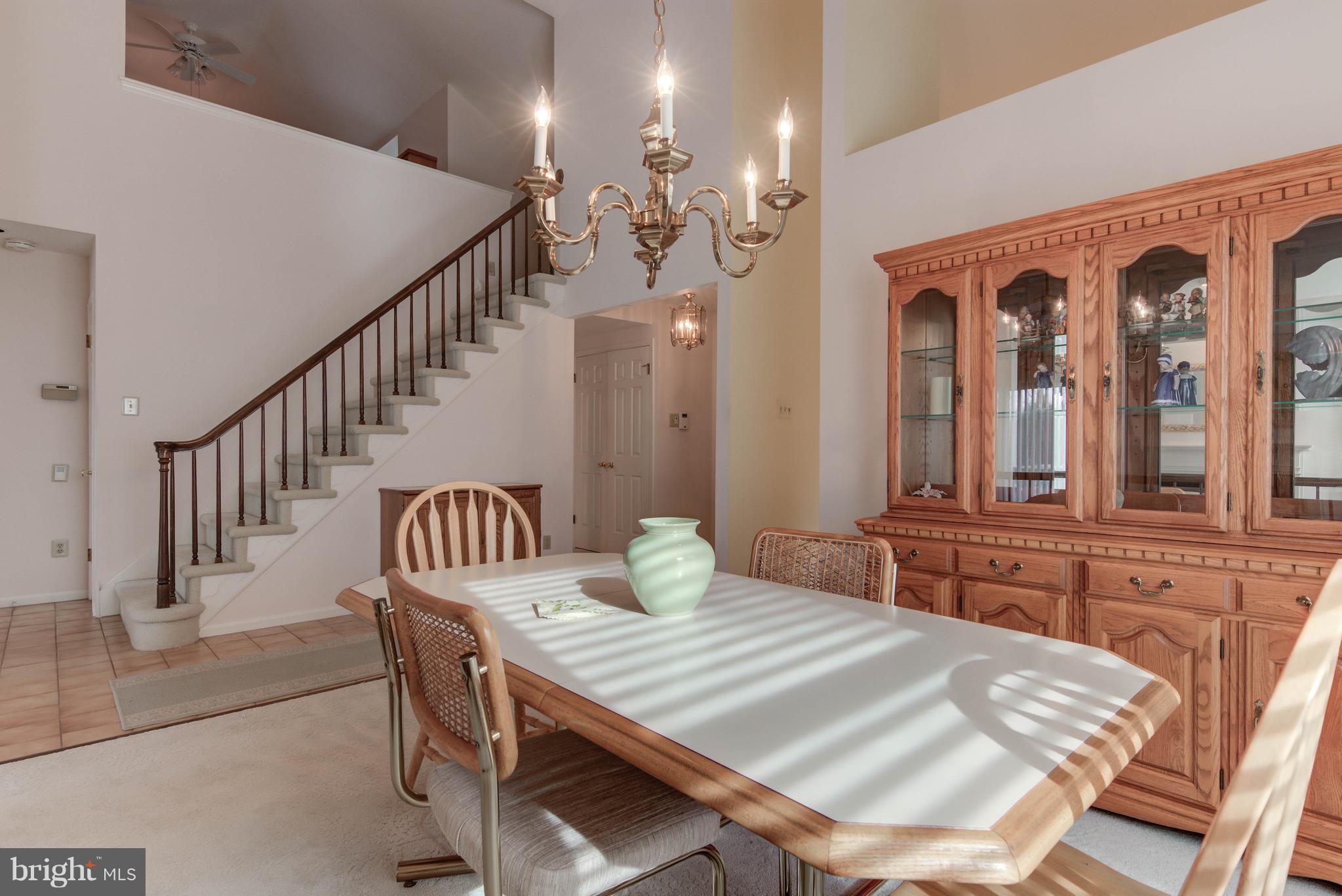 204 Springhouse Pond Chesterbrook, PA 19087 - Photo 10 of 35 Dining Room