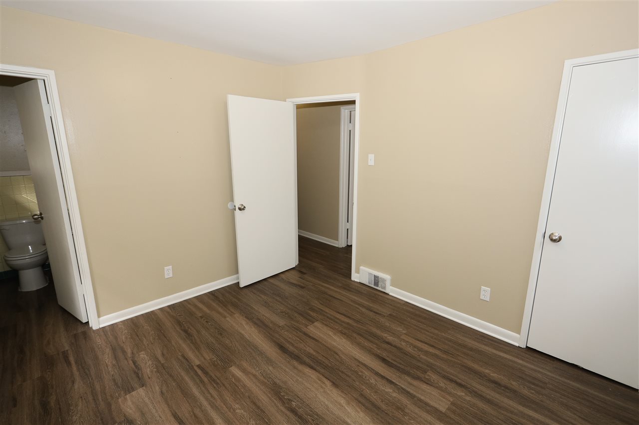 1669 Hester Road Memphis, TN 38116 - Photo 6 of 9