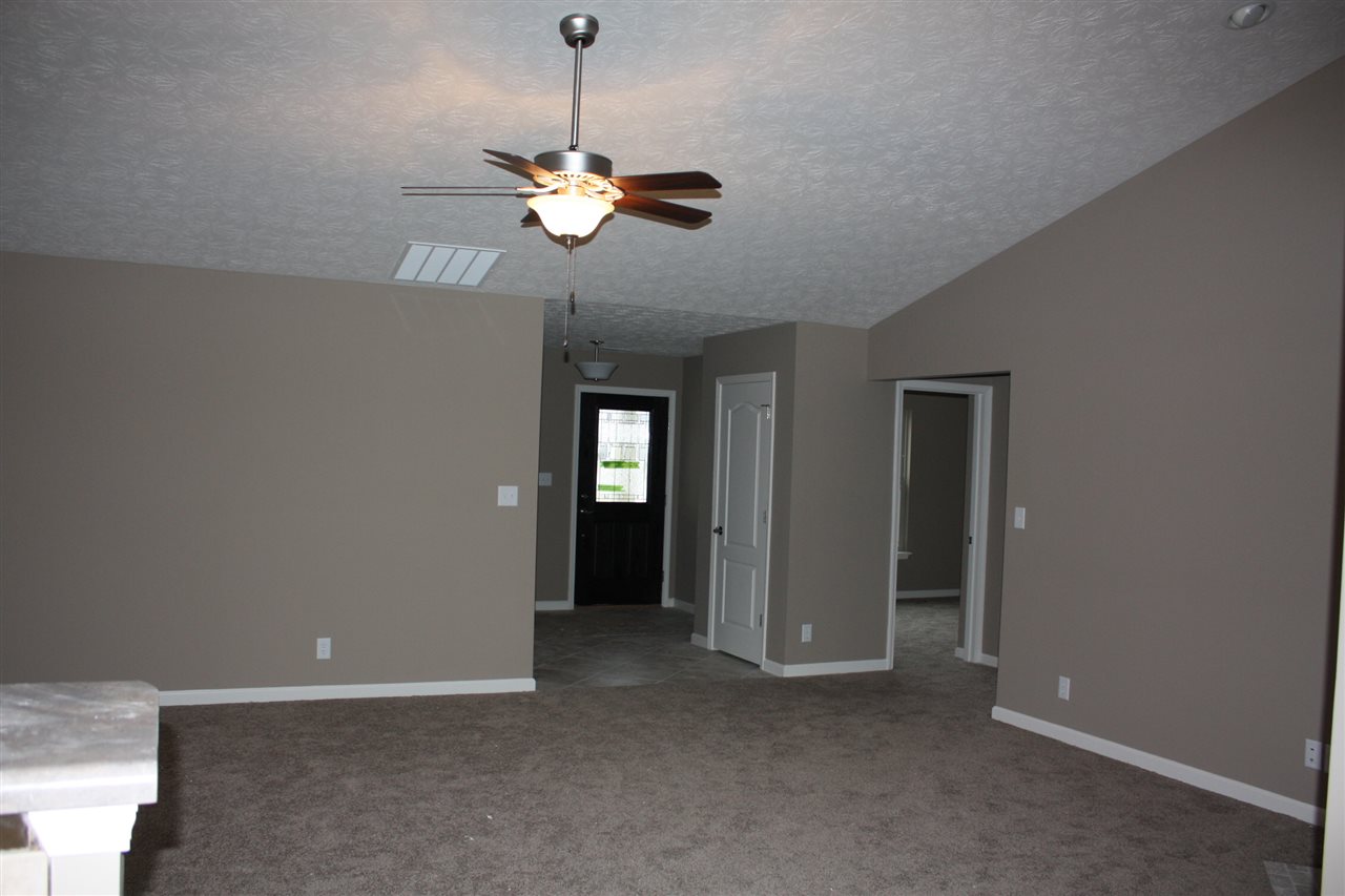 948 Zartman Road Kokomo, IN 46902 - Photo 5 of 10 Gallery Image 5