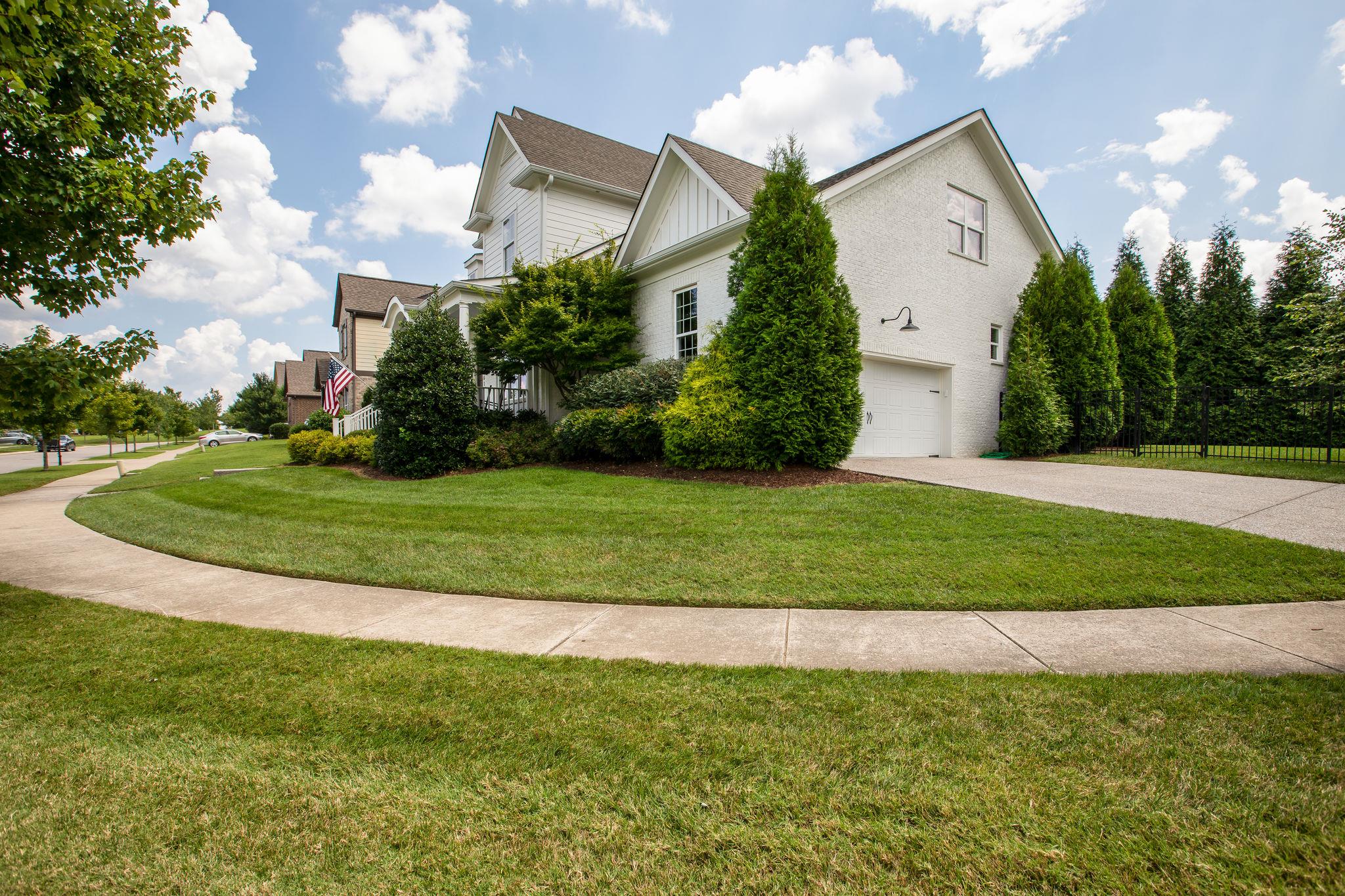 161 Grigsby Road Franklin, TN 37064 - Photo 3 of 30 Gallery Image 3