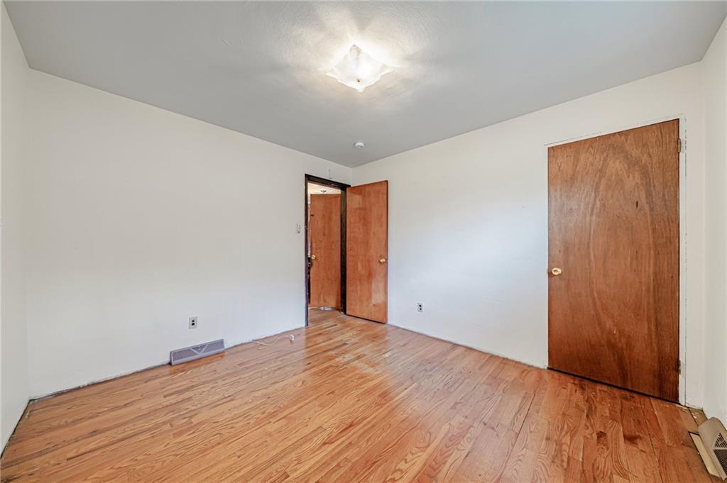 320 Eighmy Road Pittsburgh, PA 15239 - Photo 13 of 31 Gallery Image 13
