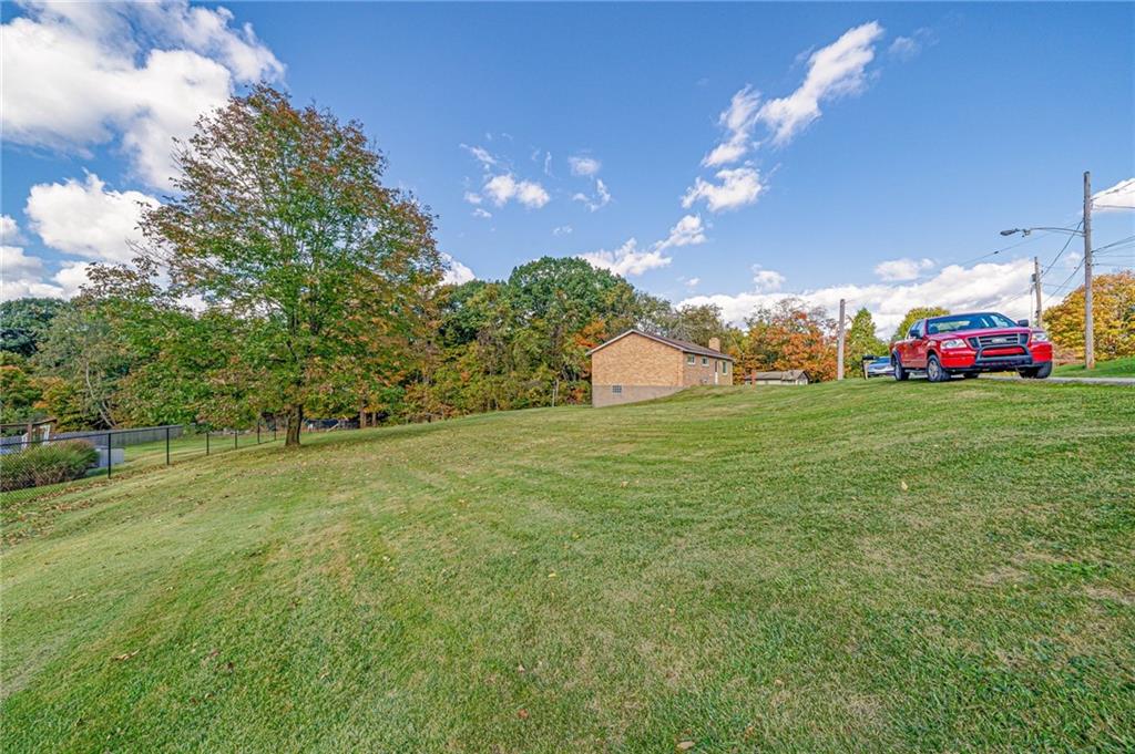320 Eighmy Road Pittsburgh, PA 15239 - Photo 26 of 31 Gallery Image 26