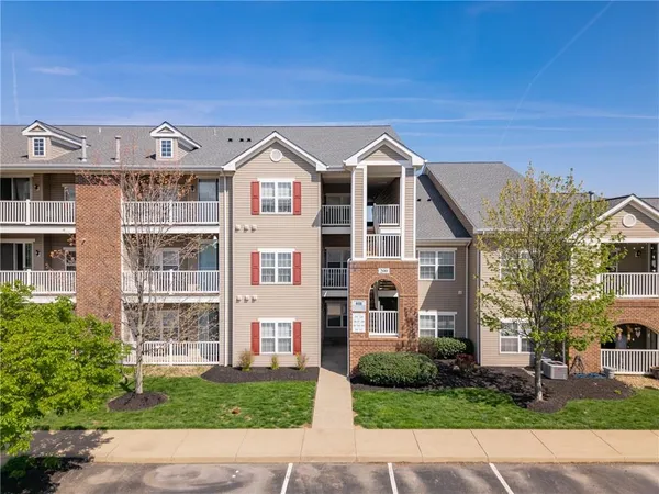 $1,950 | 217 Stockton Ridge, Cranberry Township, PA 16066