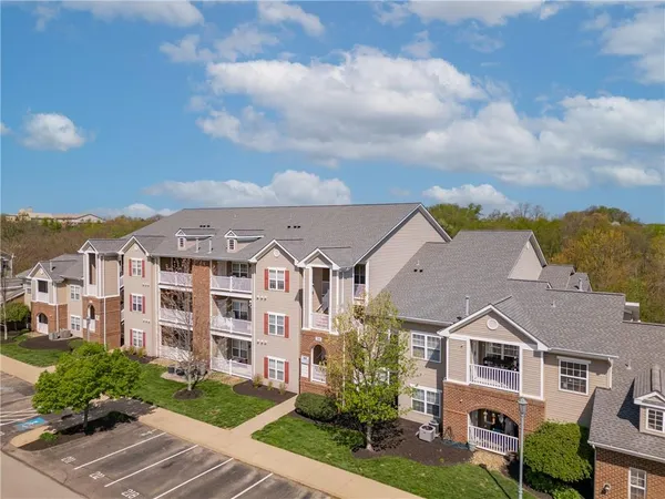 $1,950 | 217 Stockton Ridge, Cranberry Township, PA 16066