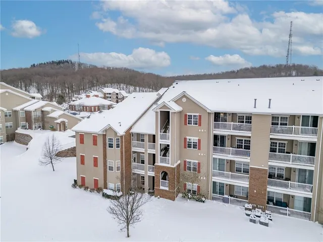 $1,950 | 217 Stockton Ridge, Cranberry Township, PA 16066