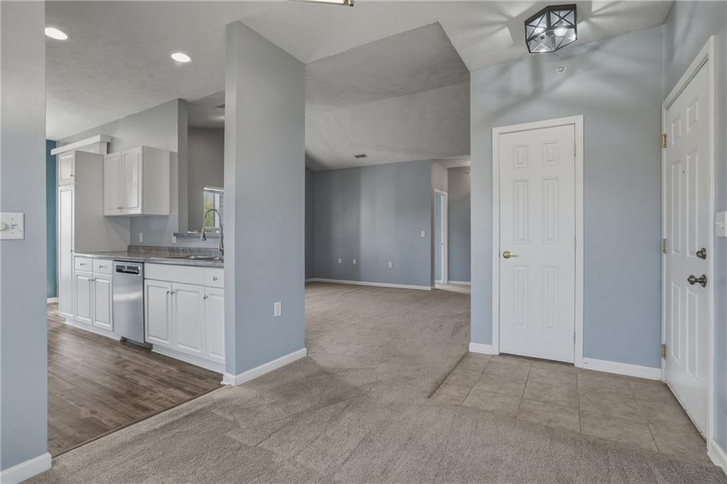 217 Stockton Ridge Cranberry Township, PA 16066 - Photo 5 of 40
