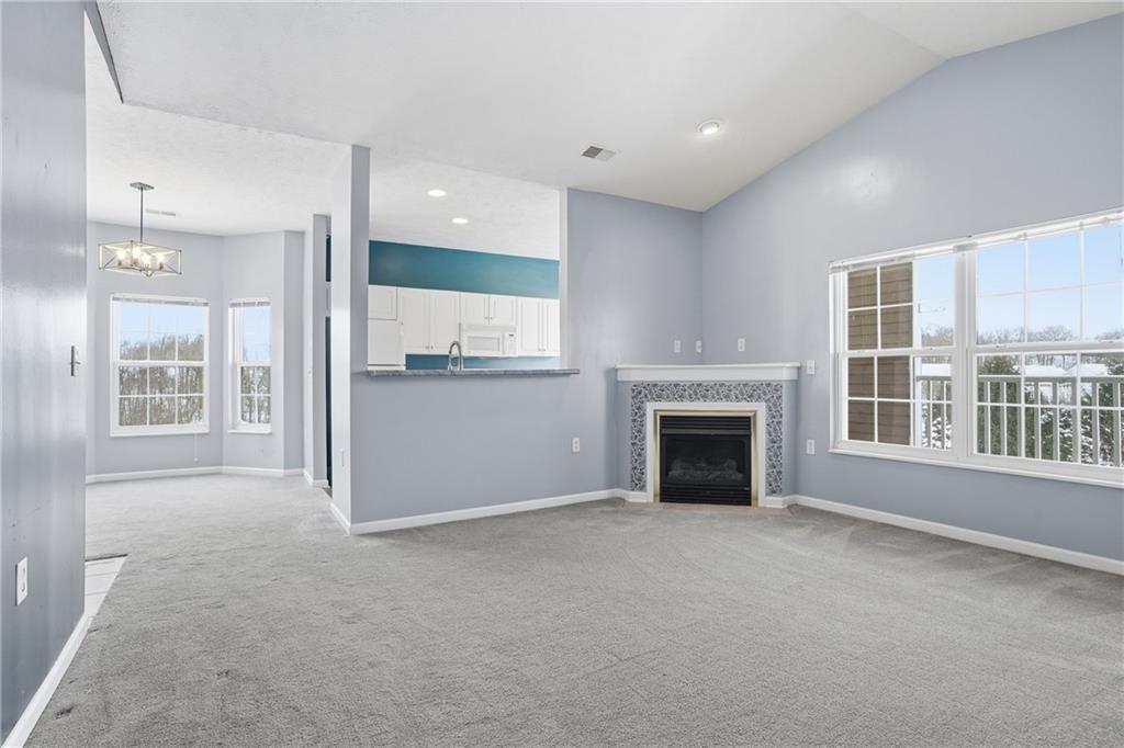 217 Stockton Ridge Cranberry Township, PA 16066 - Photo 8 of 40