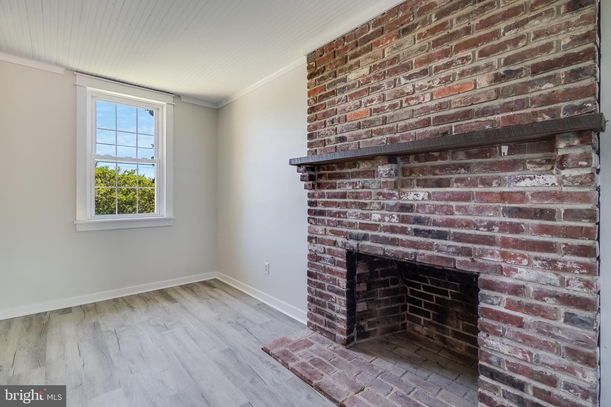 18091 Point Lookout Road Park Hall, MD 20667 - Photo 11 of 47