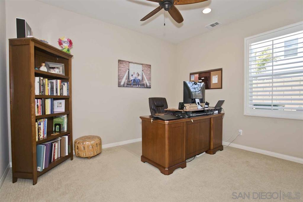 10081 Ranchitos Place Lakeside, CA 92040 - Photo 10 of 25 Gallery Image 10