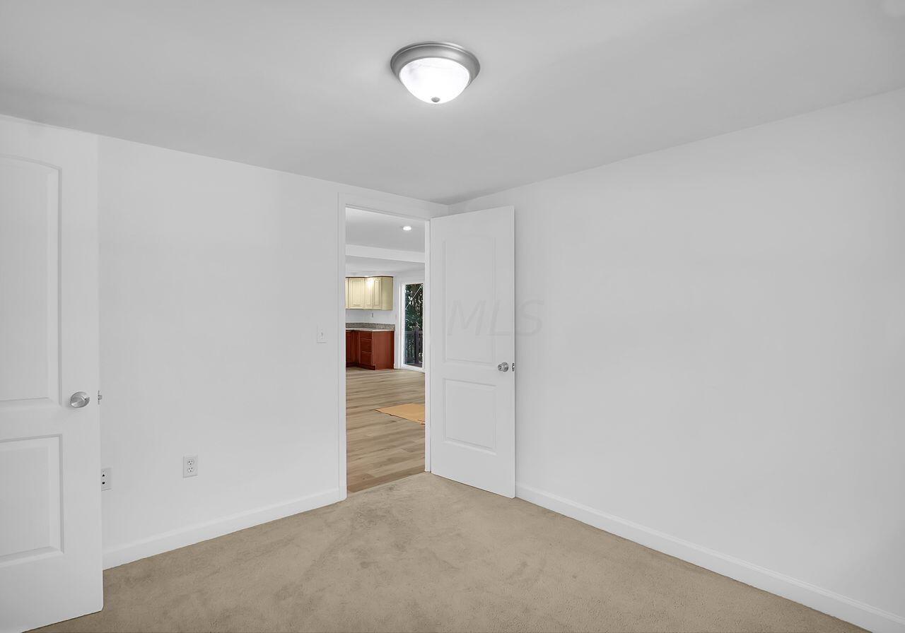 72370 Brooks Martin Road McArthur, OH 45651 - Photo 21 of 37 DSC00417