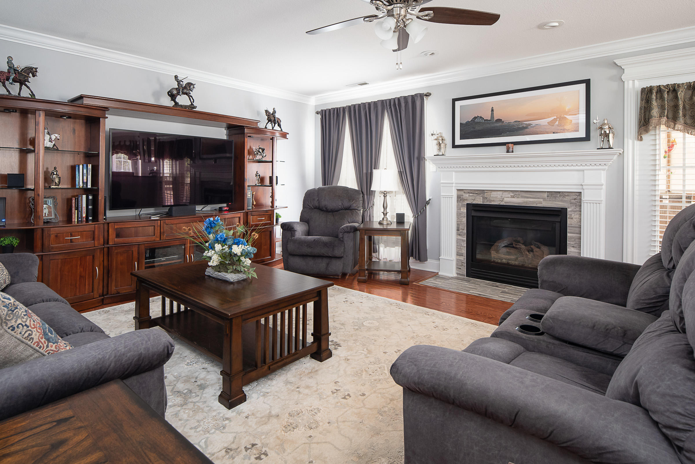 12675 Clear Ridge Road Knoxville, TN 37922 - Photo 5 of 21 Living Area