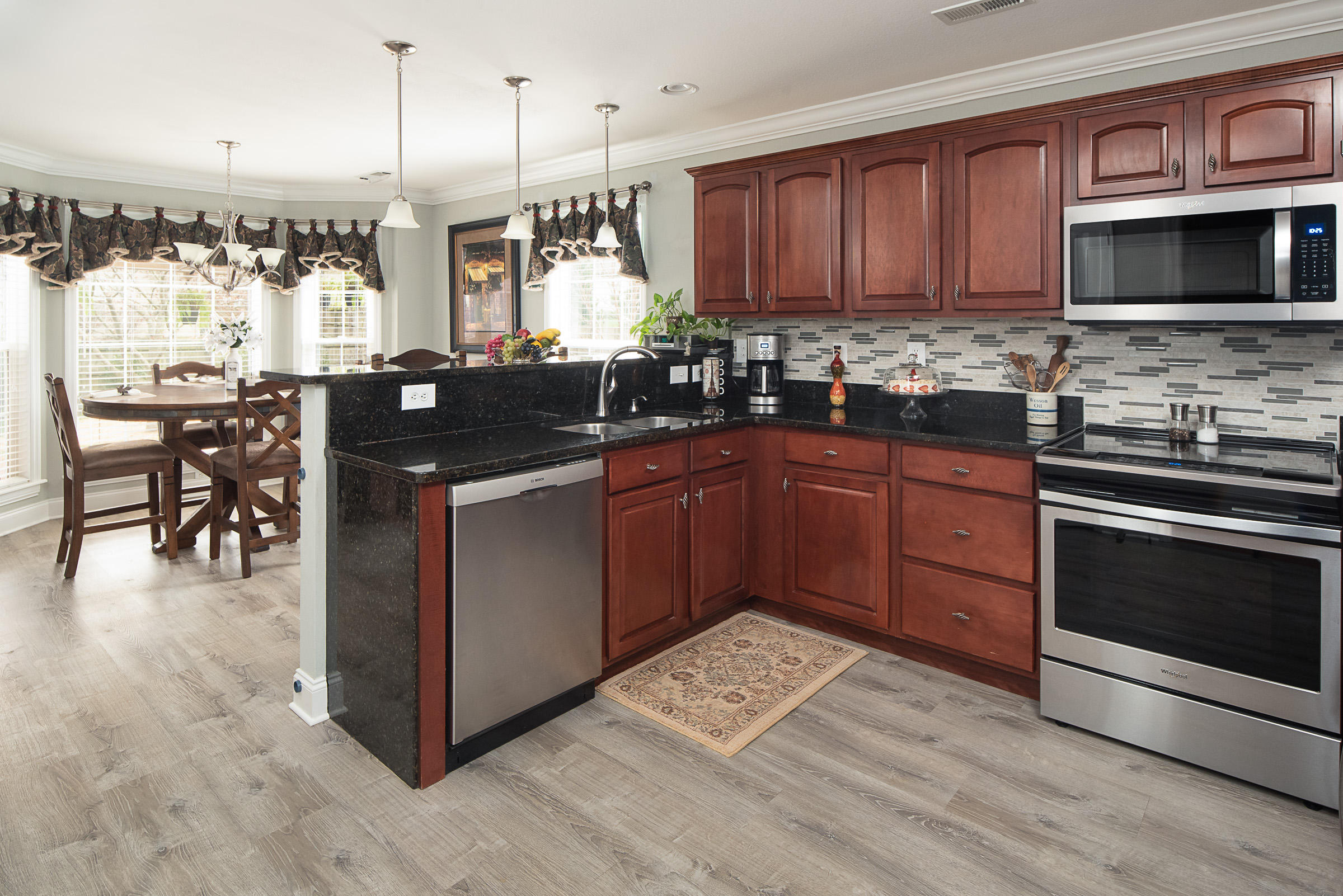 12675 Clear Ridge Road Knoxville, TN 37922 - Photo 8 of 21 Kitchen