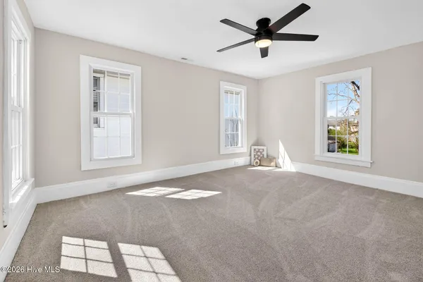 $295,000 | 709 North Road Street, Elizabeth City, NC 27909