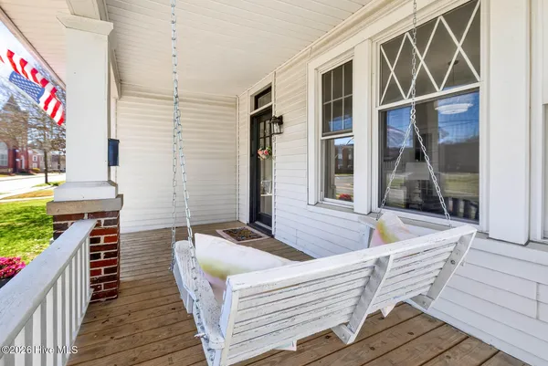 $295,000 | 709 North Road Street, Elizabeth City, NC 27909