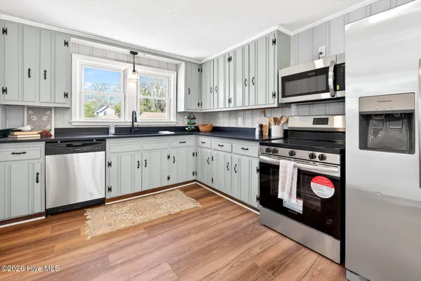 $295,000 | 709 North Road Street, Elizabeth City, NC 27909