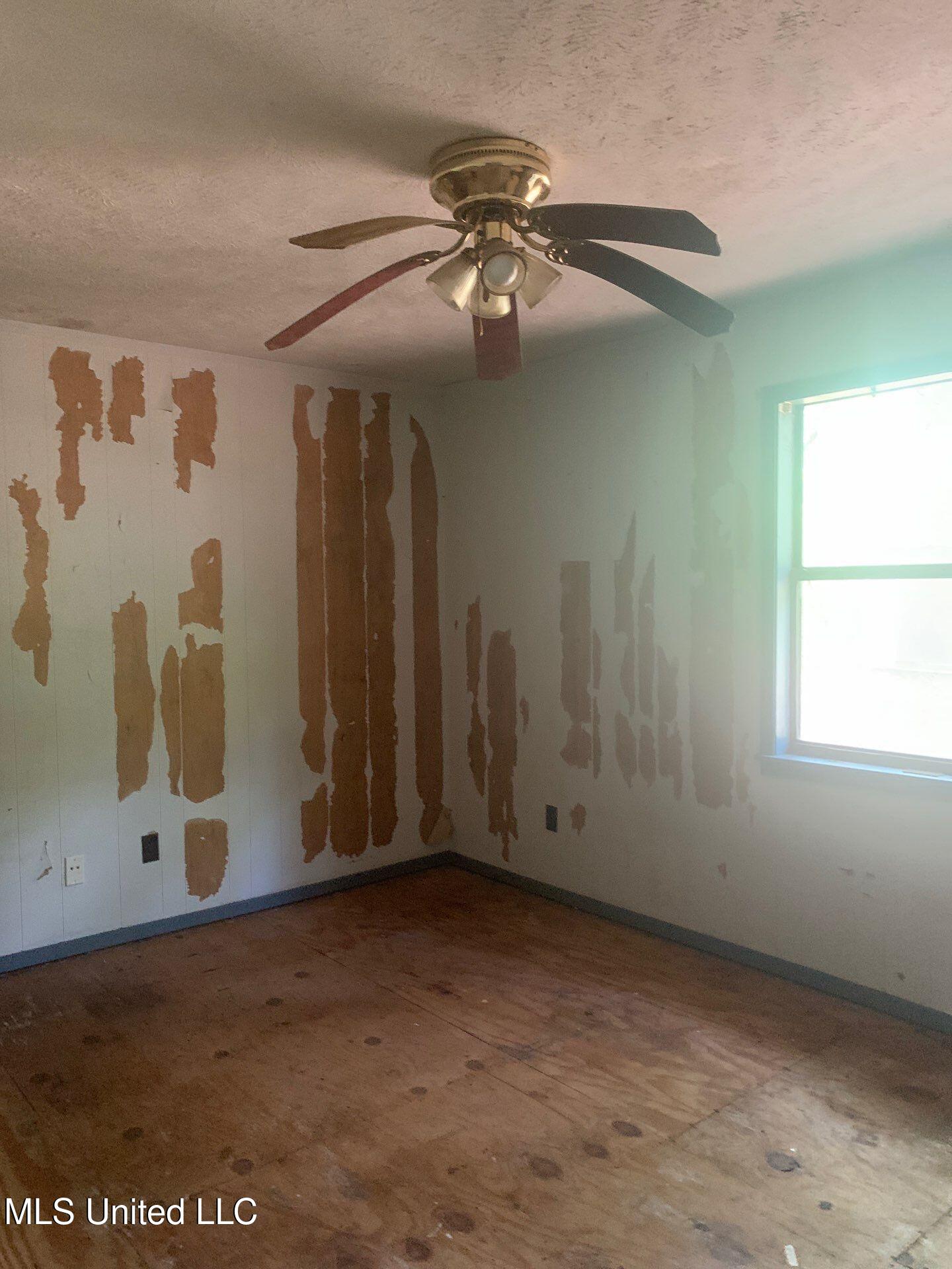 1356 Old River Road Harrisville, MS 39082 - Photo 12 of 18 44-May 16 2025 01_30pm-XcPD