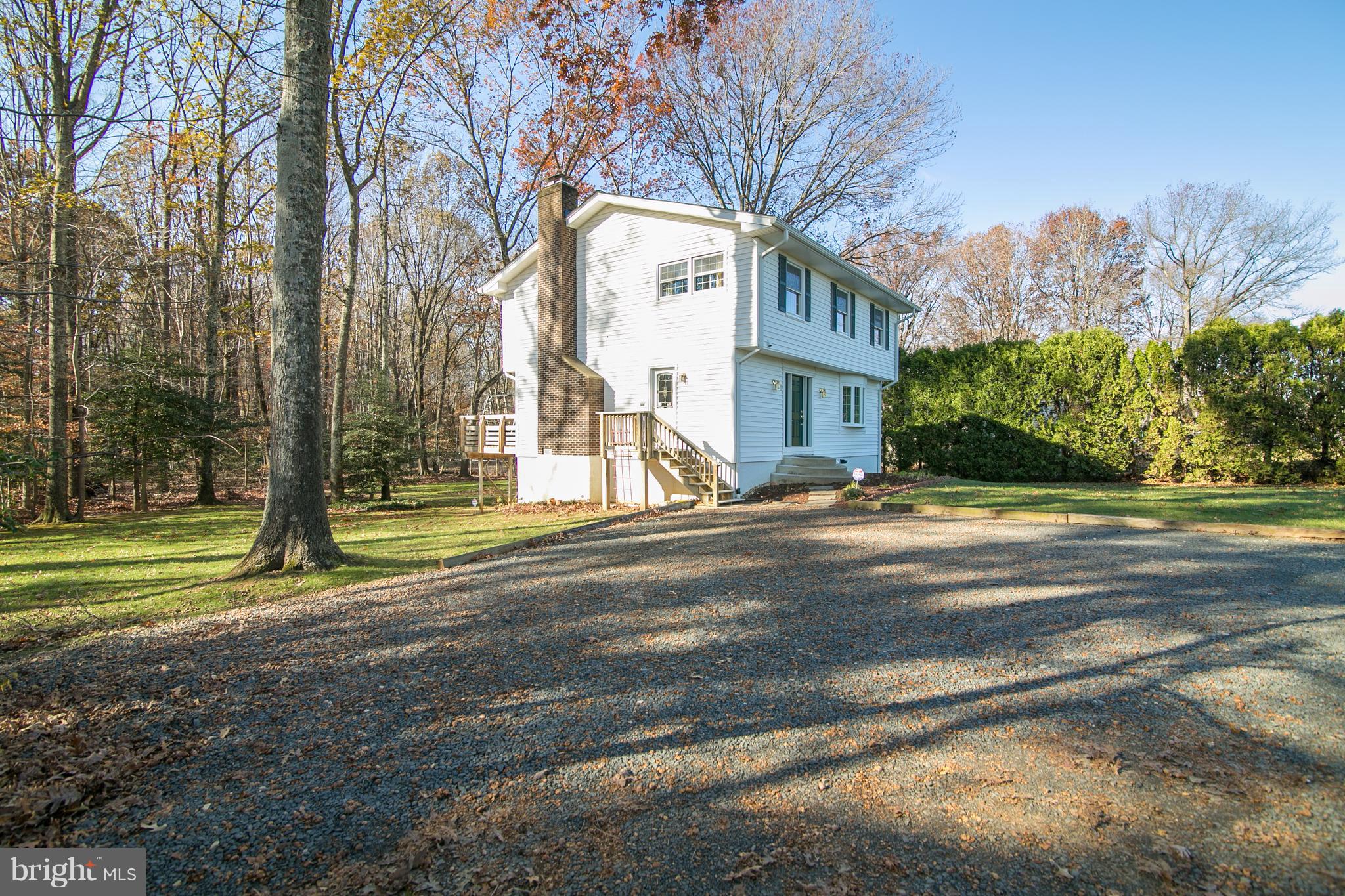 14306 Spriggs Road Woodbridge, VA 22193 - Photo 10 of 59 Gallery Image 10