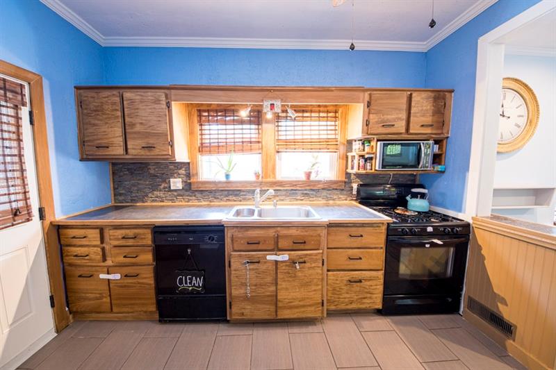 1030 Anderson Road Pittsburgh, PA 15209 - Photo 14 of 25