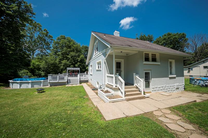 1030 Anderson Road Pittsburgh, PA 15209 - Photo 3 of 25