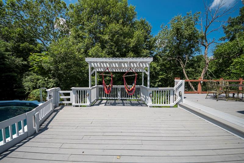1030 Anderson Road Pittsburgh, PA 15209 - Photo 8 of 25