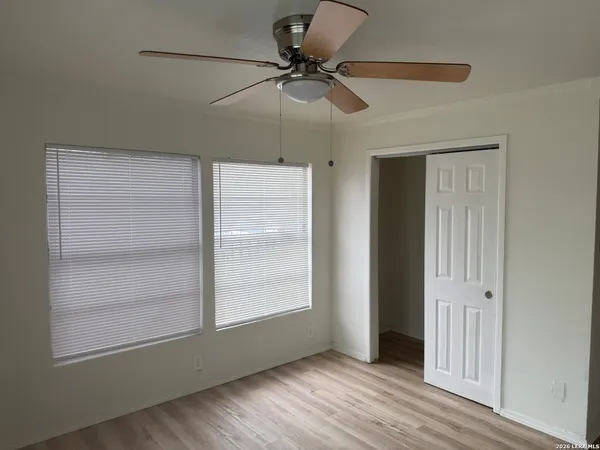 $1,500 | 709 South Chupaderas Street, San Antonio, TX 78207