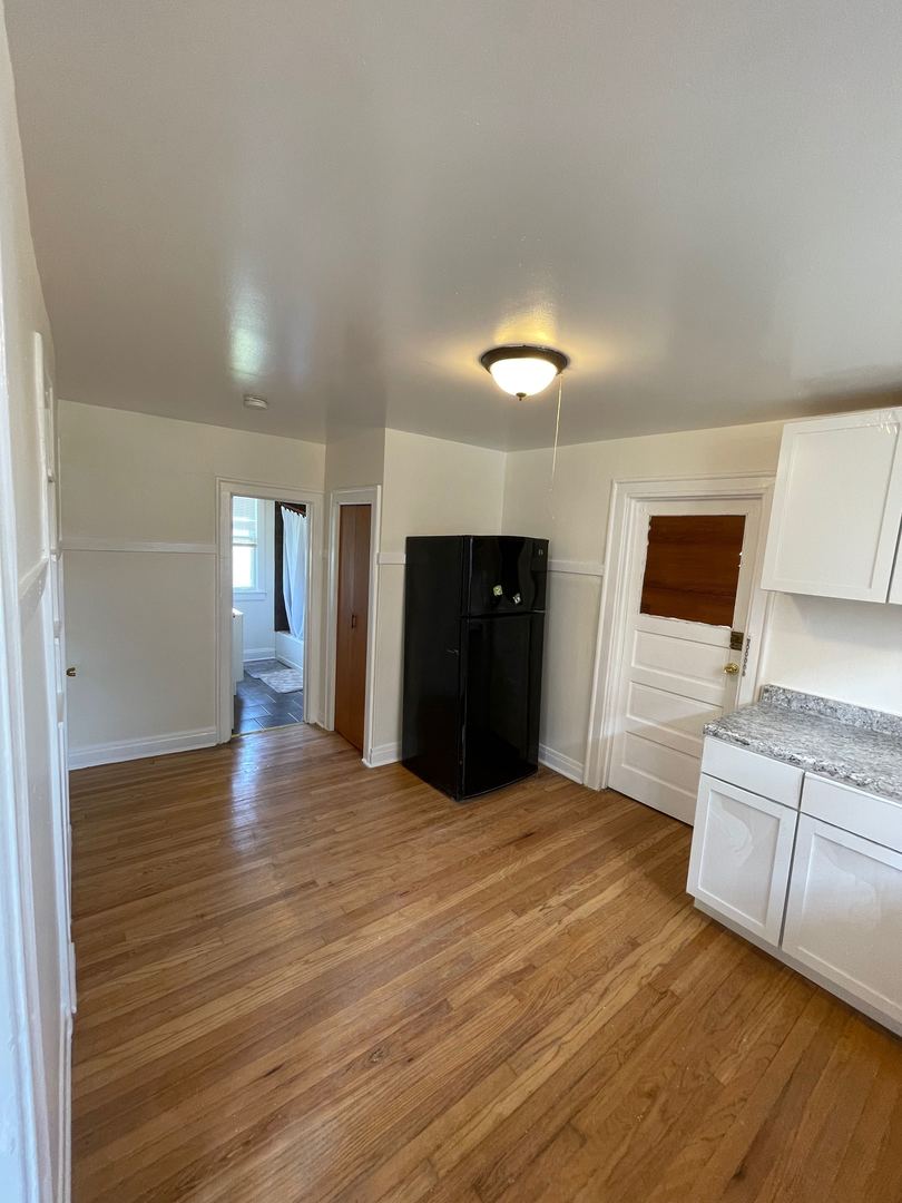 3449 North Oketo Avenue, Unit 1R Chicago, IL 60634 - Photo 3 of 12