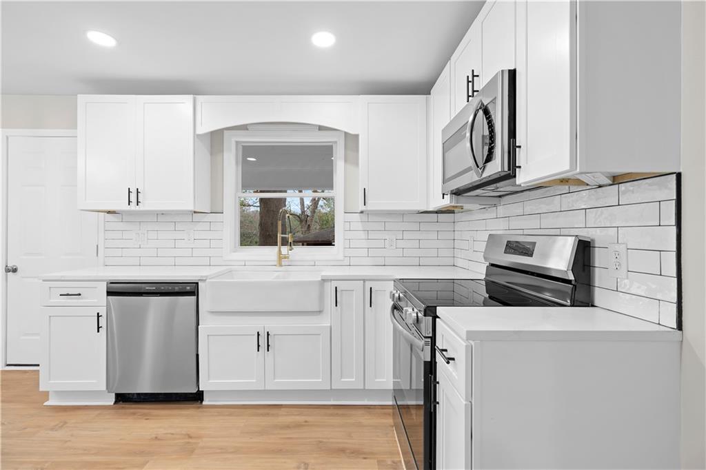 44 Bell Street Toccoa, GA 30577 - Photo 14 of 34