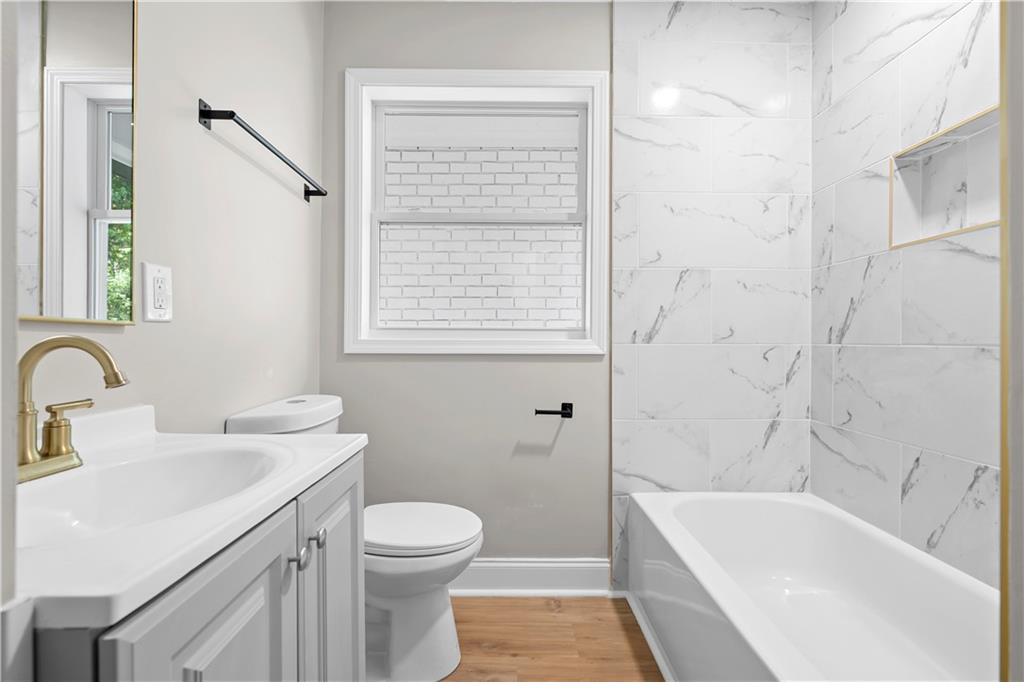 44 Bell Street Toccoa, GA 30577 - Photo 17 of 34