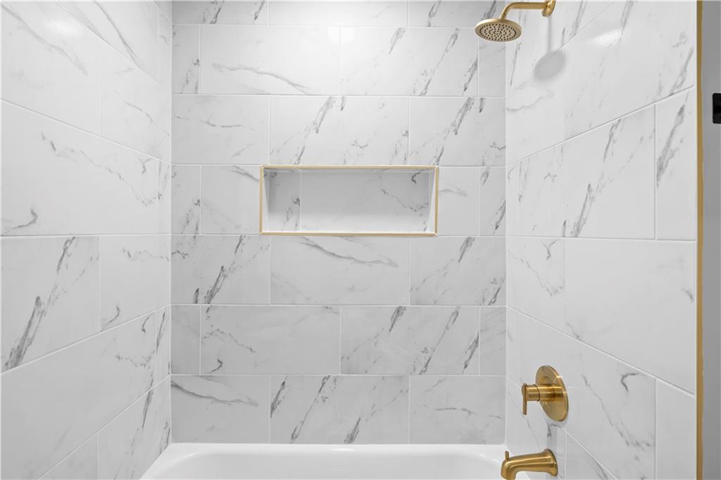 44 Bell Street Toccoa, GA 30577 - Photo 19 of 34