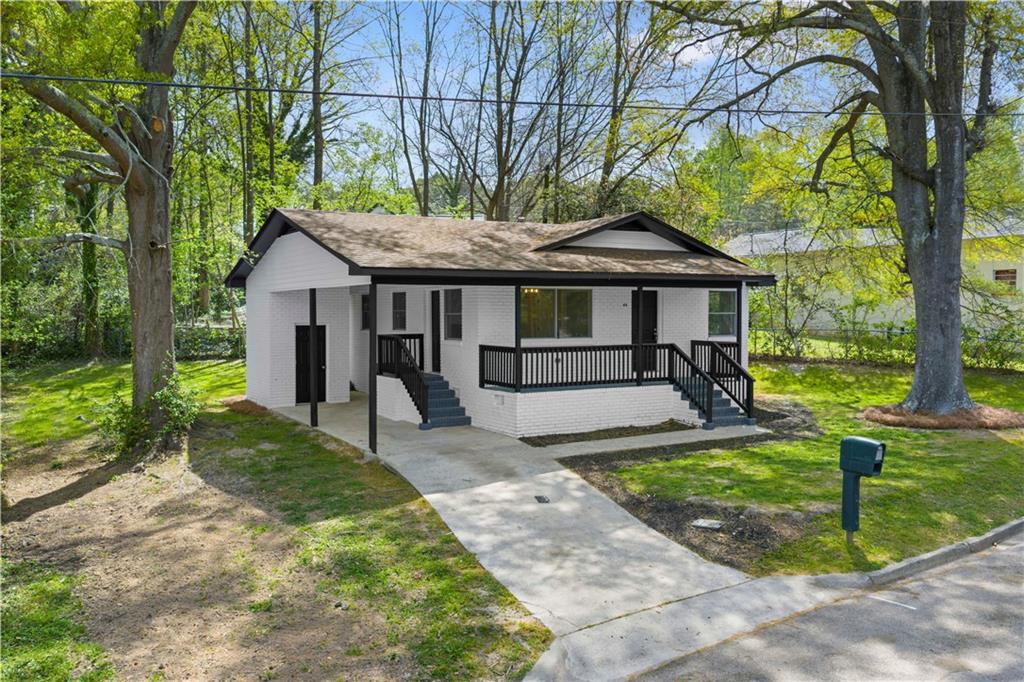 44 Bell Street Toccoa, GA 30577 - Photo 2 of 31