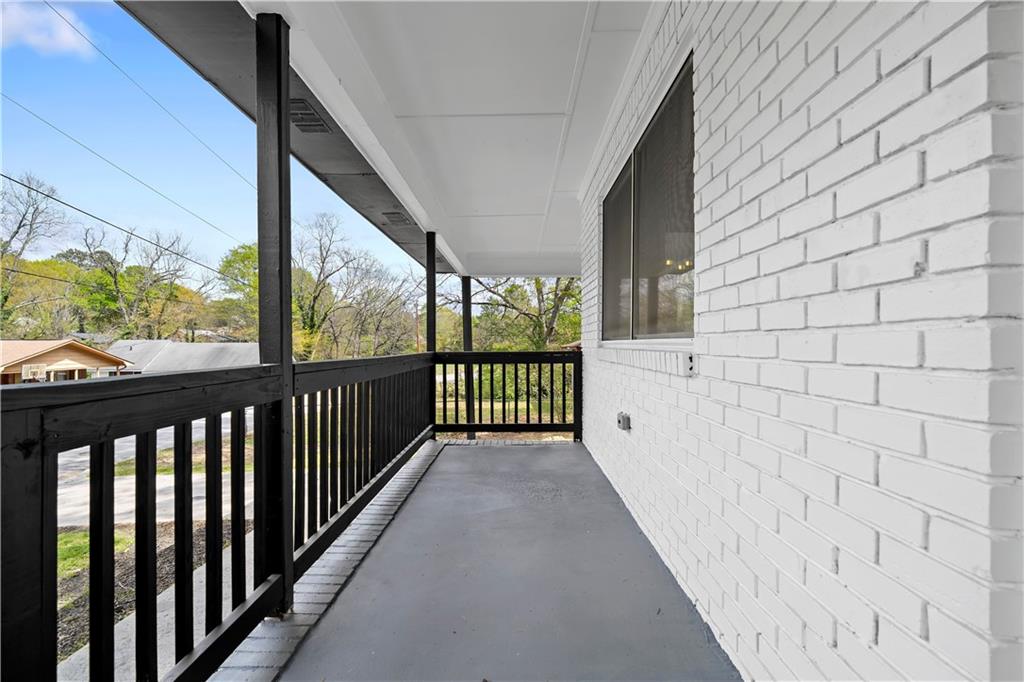 44 Bell Street Toccoa, GA 30577 - Photo 5 of 34