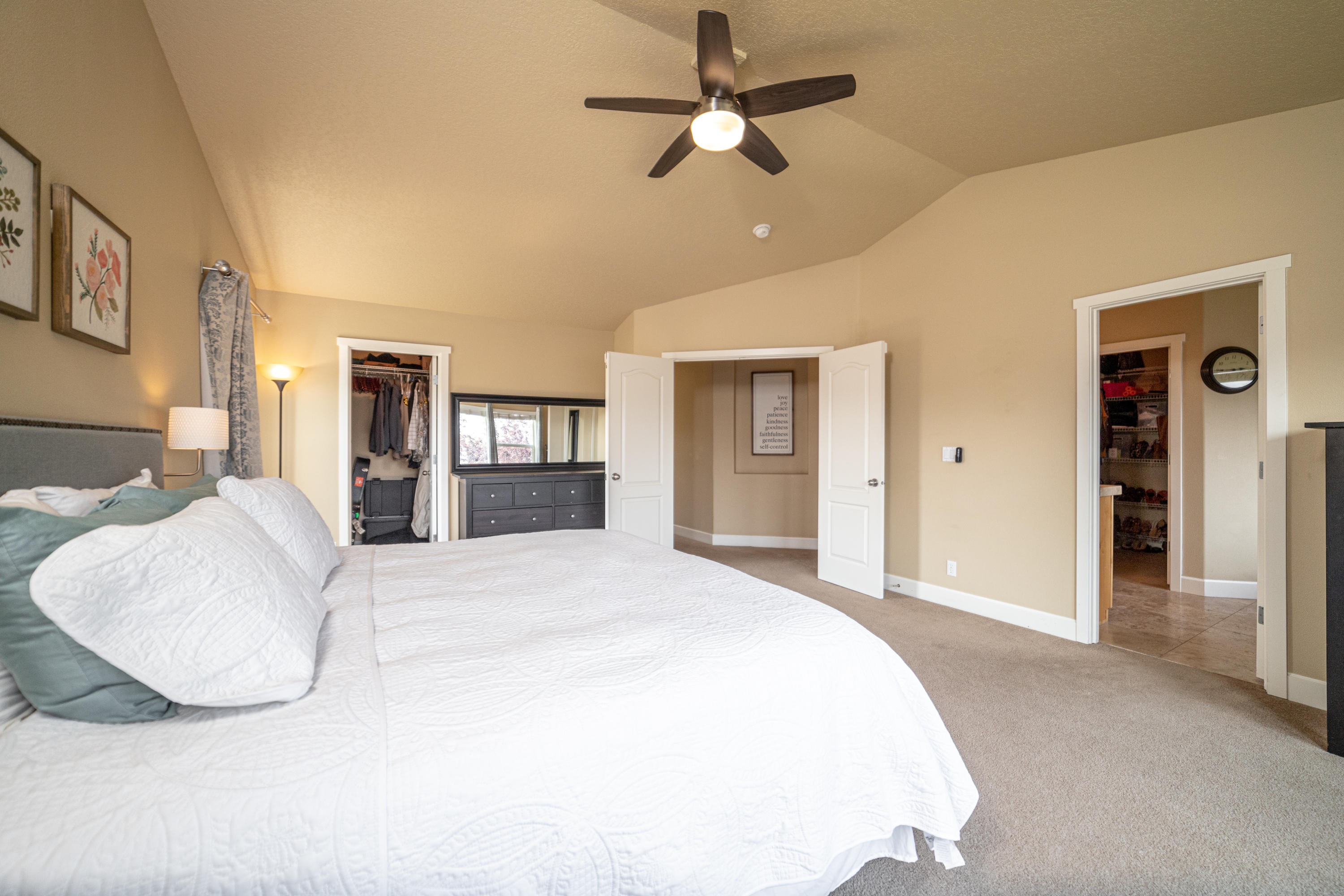 20754 Kilbourne Loop Bend, OR 97701 - Photo 26 of 45 PhotoMyListing-28