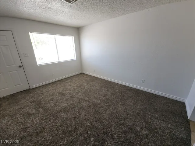 $900 | 2513 Cedar Avenue, Unit 3, Las Vegas, NV 89101