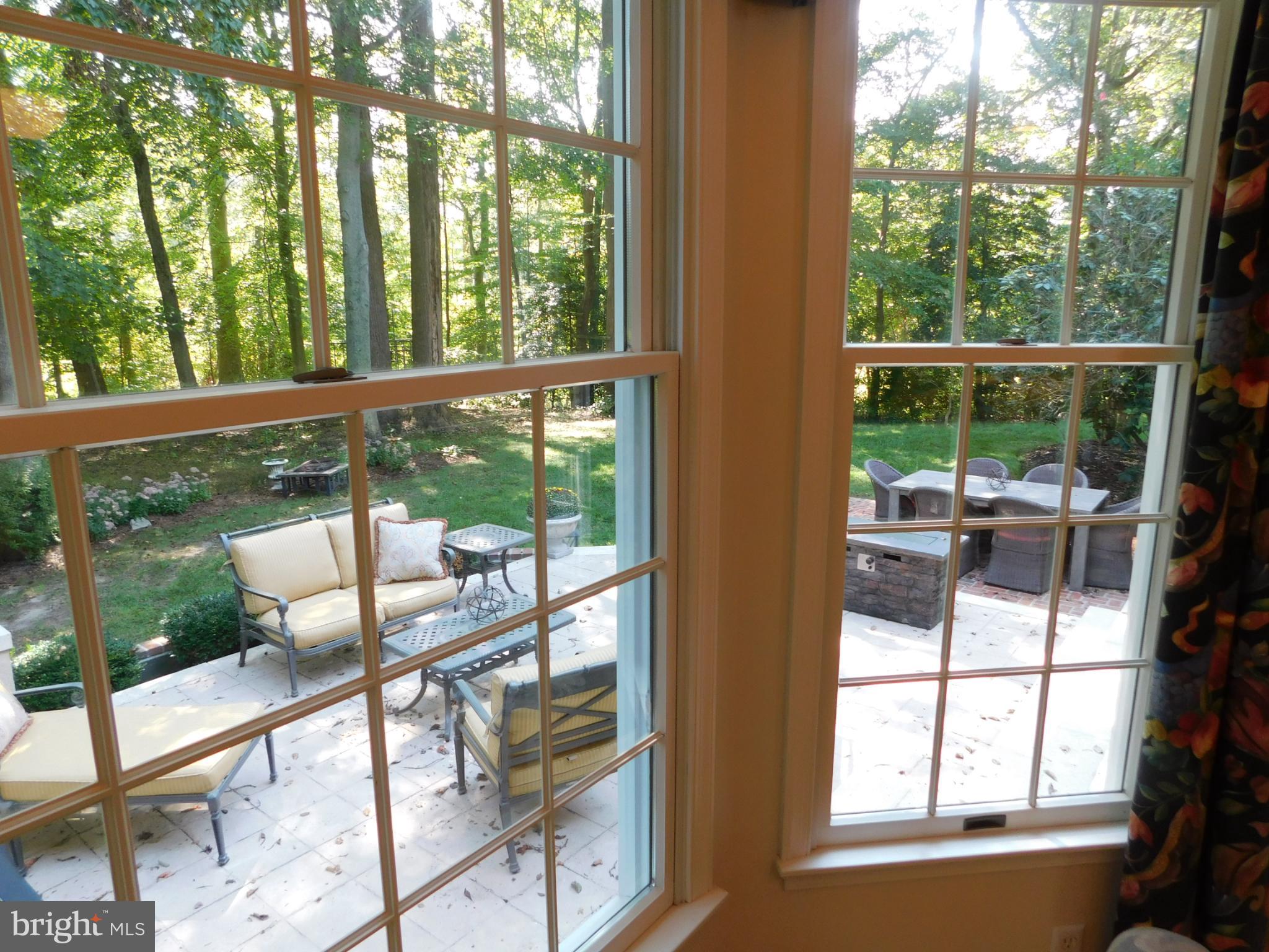 28 Baltray Road Dover, DE 19904 - Photo 73 of 76 View of veranda from the morning room