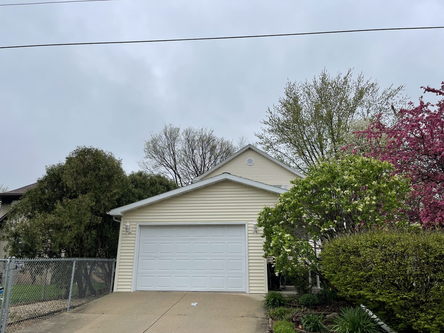 329 East Erie Street Spring Valley, IL 61362 - Photo 2 of 29