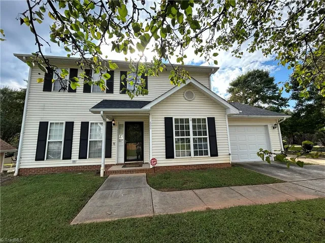 $1,895 | 600 Summerwalk Road, Greensboro, NC 27455