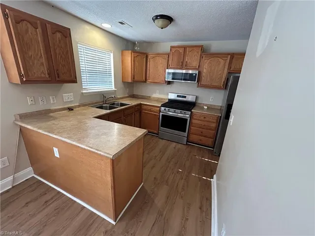 $1,895 | 600 Summerwalk Road, Greensboro, NC 27455