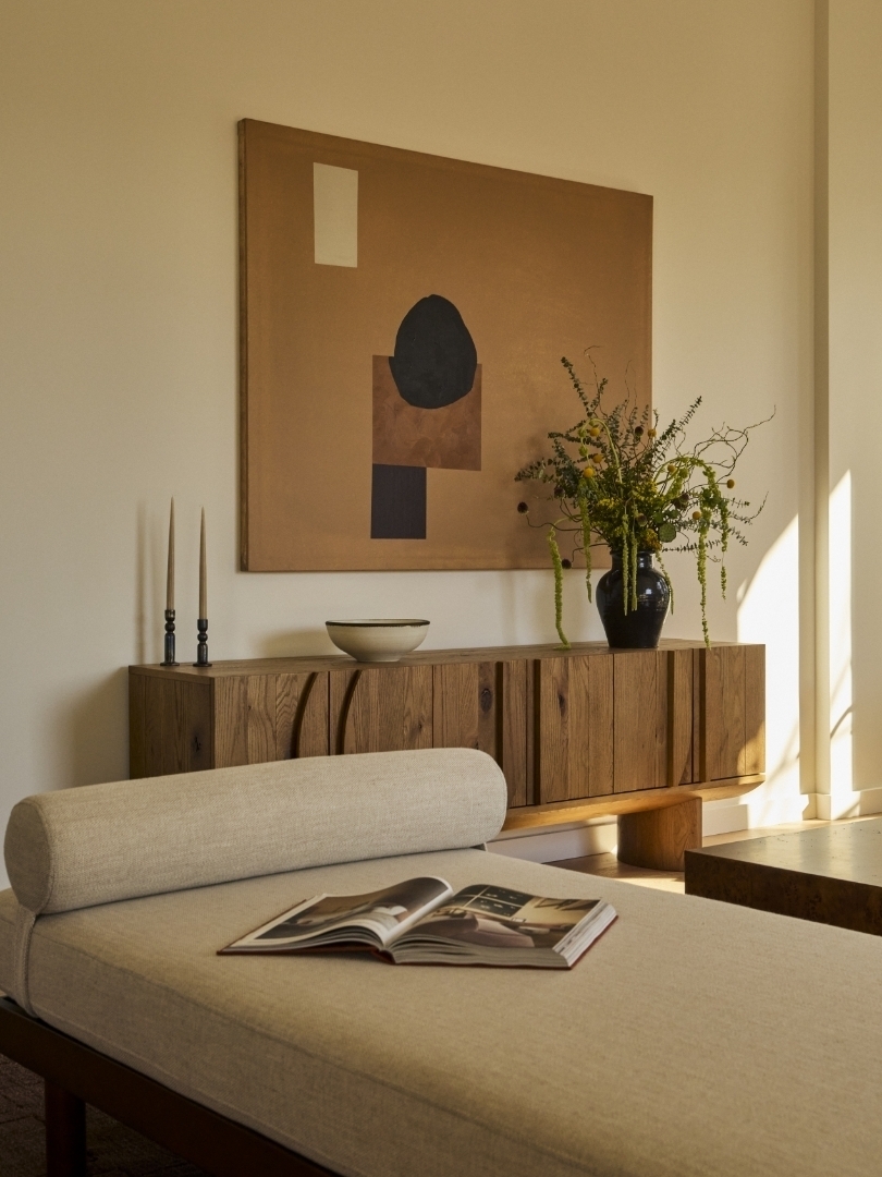 323 Bergen Street, Unit PH702W Brooklyn, NY 11217 - Photo 4 of 14 a living room with furniture and a potted plant