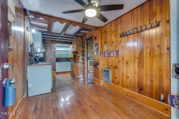 $335,500 | 120 Rock Road, Bristol, TN 37620