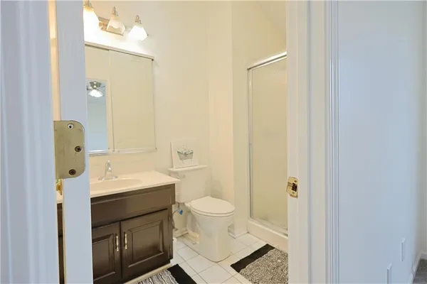 $325,000 | 3904 Remington Court, St. Joseph, MO 64506