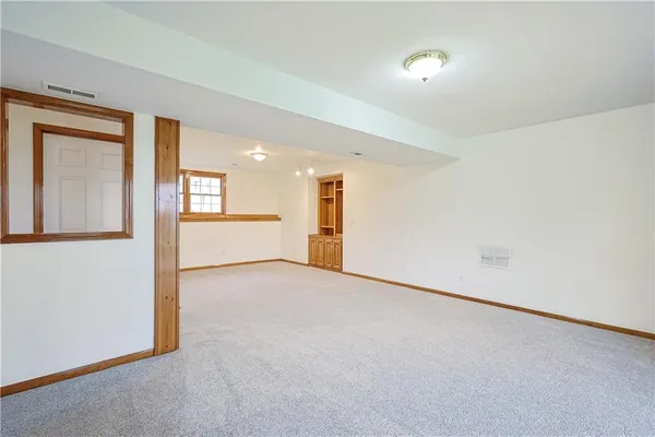 $325,000 | 3904 Remington Court, St. Joseph, MO 64506